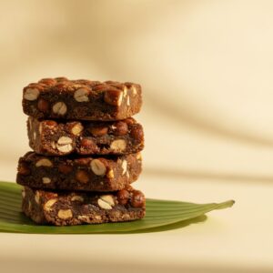 Karupatti kadalai mittai peanut bars